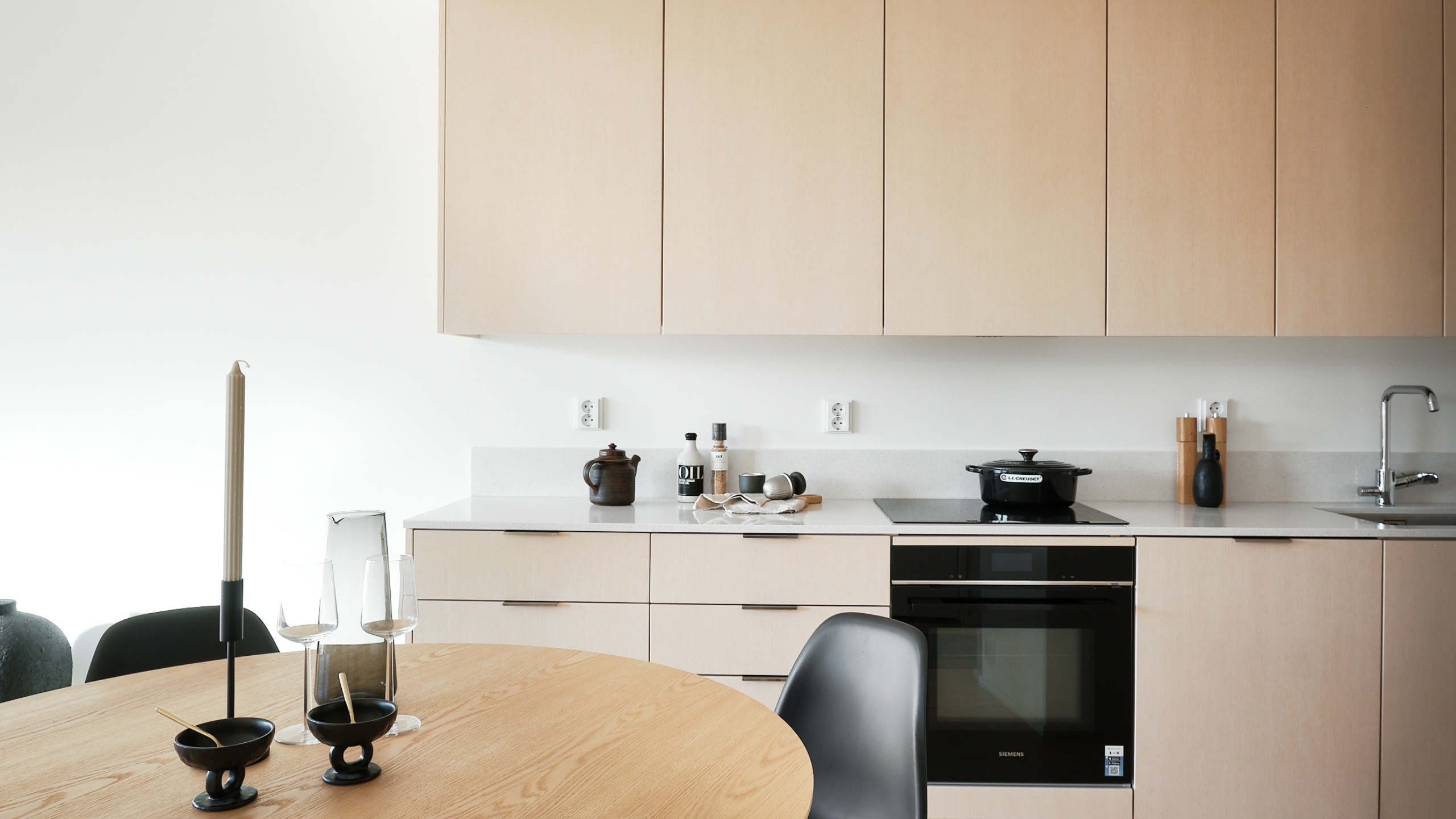 meander-gallery-photo-landscape-model-apartment-kitchen-B82