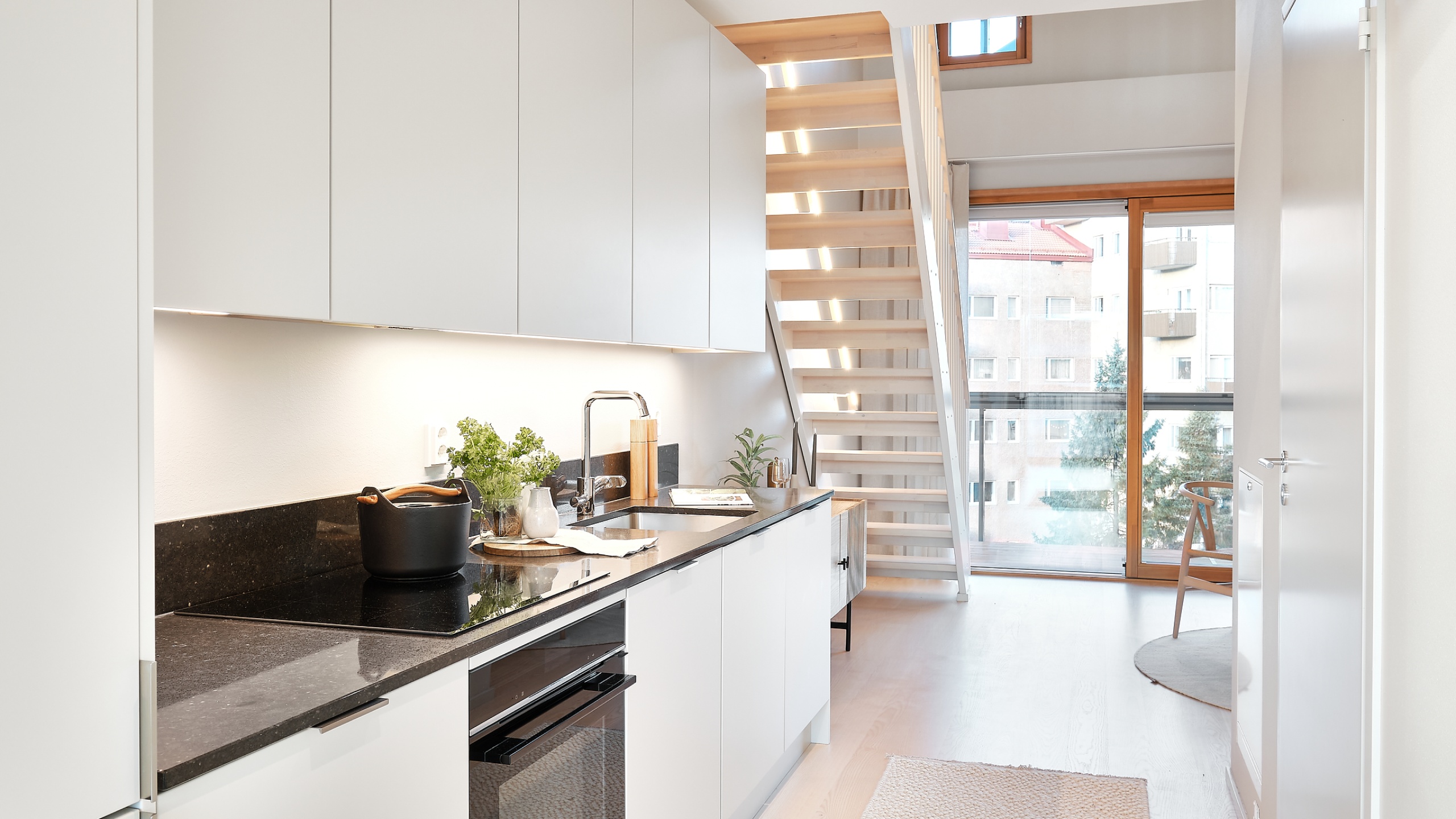 meander-gallery-photo-landscape-model-apartment-kitchen-C117